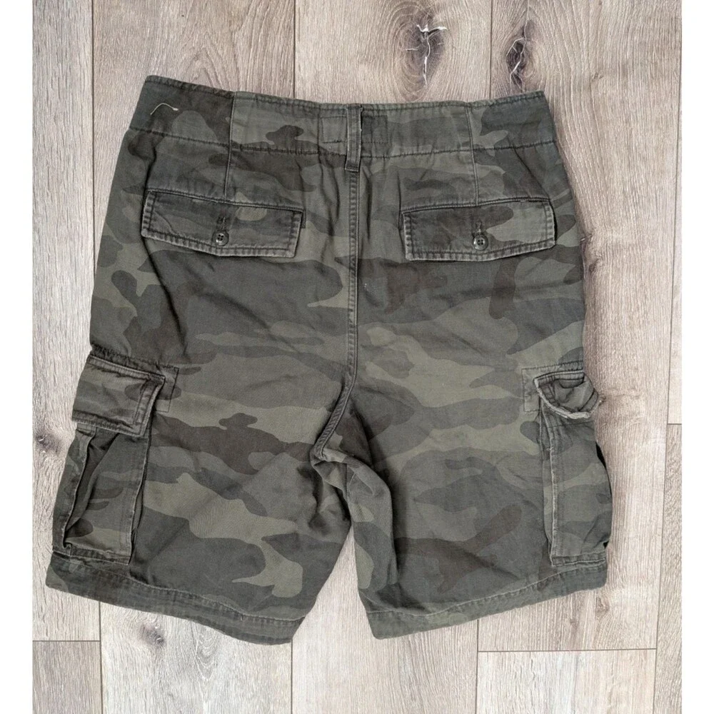 Abercrombie & Fitch Camo Cargo Shorts Size 30 Button Fly